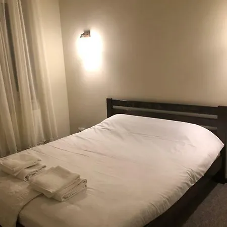 El Mundo Apartments-2